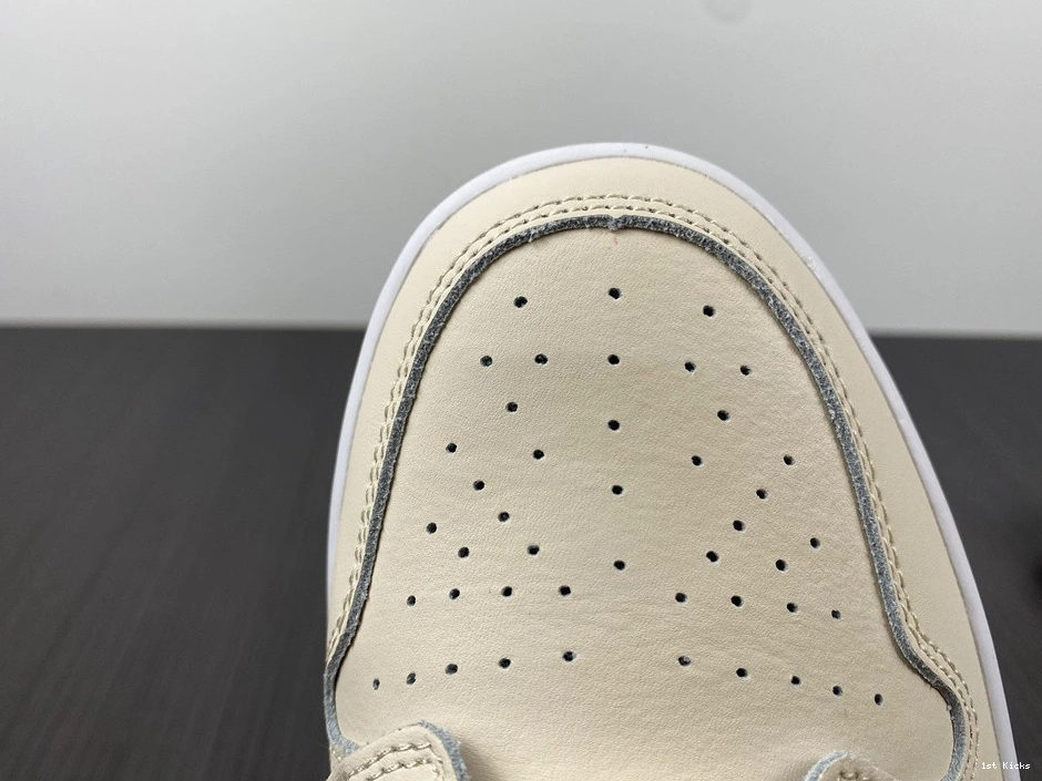 (GS) Pearl Jordan Fleece 1 - DO2207-264 White Mid 1106